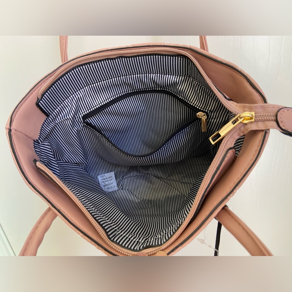 Deluxity Los Angeles Bags for Women - Picture 6 of 17